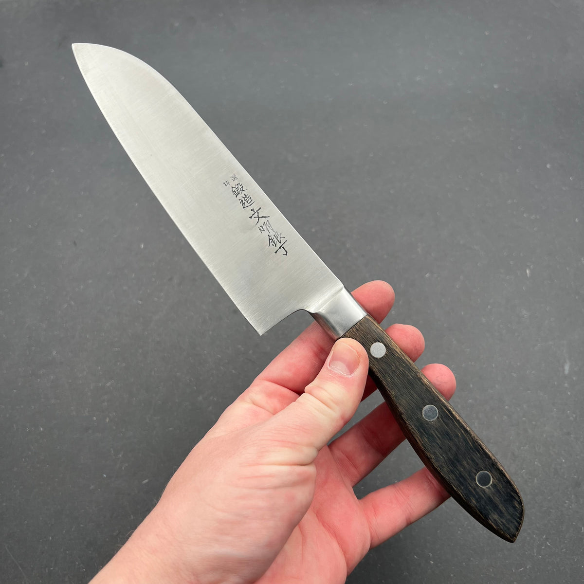 Santoku 170mm rustfri