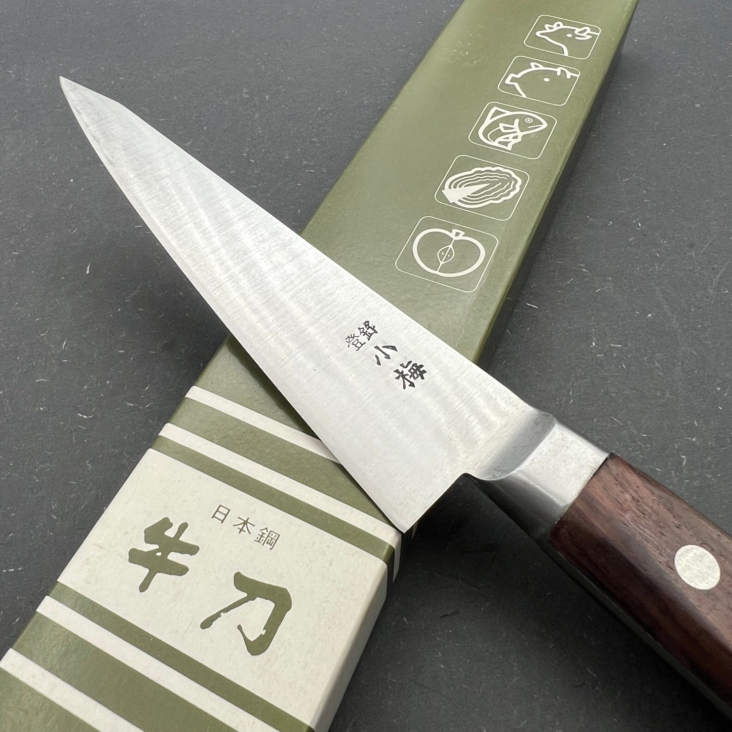Honesuki 150mm carbon
