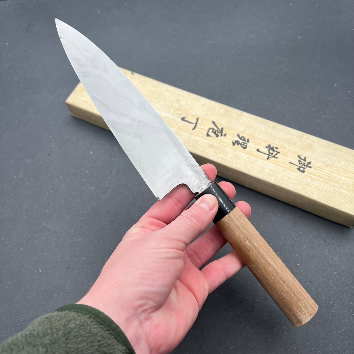 Miroshi Deba 190mm carbon
