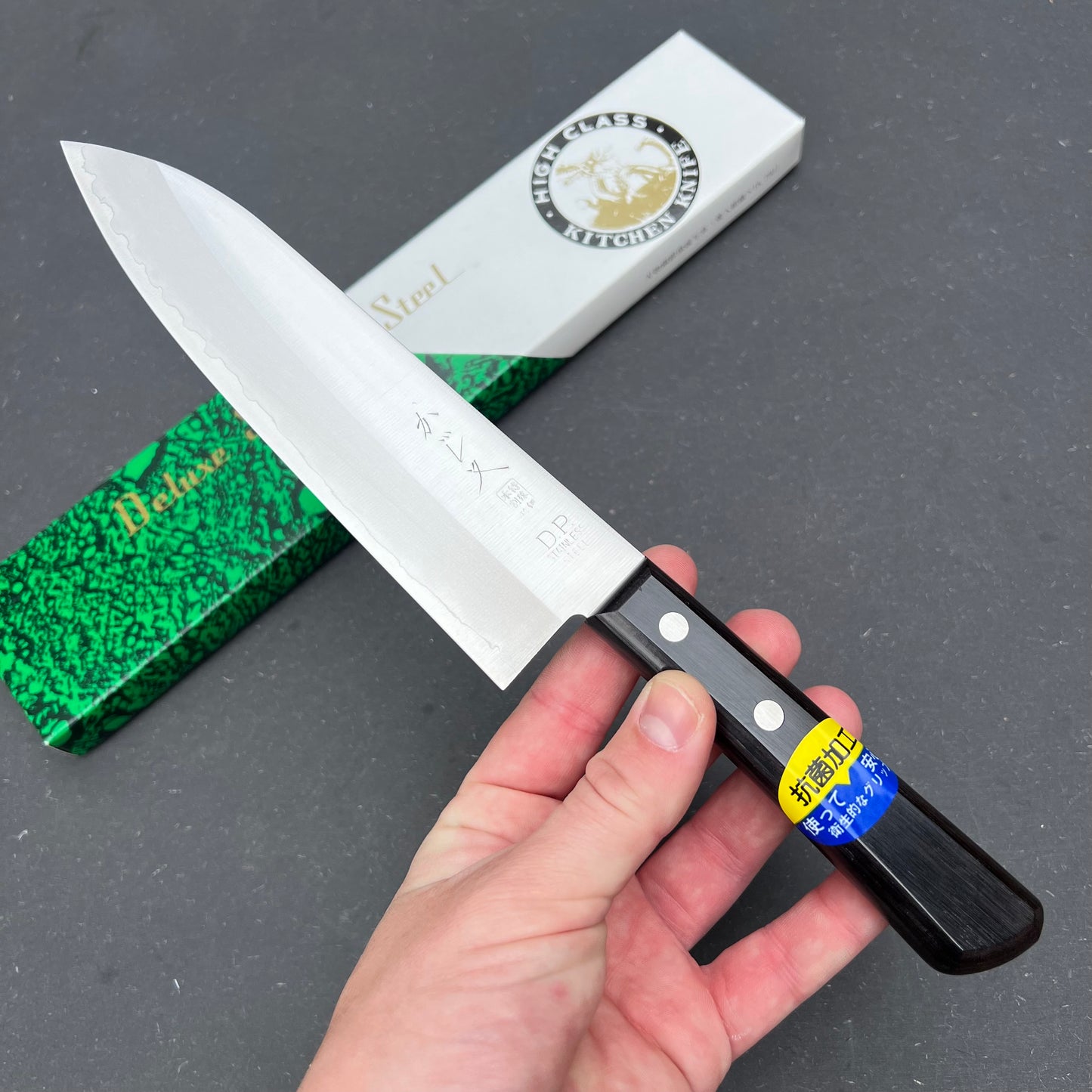 Kajimata Santoku 180mm rustfri