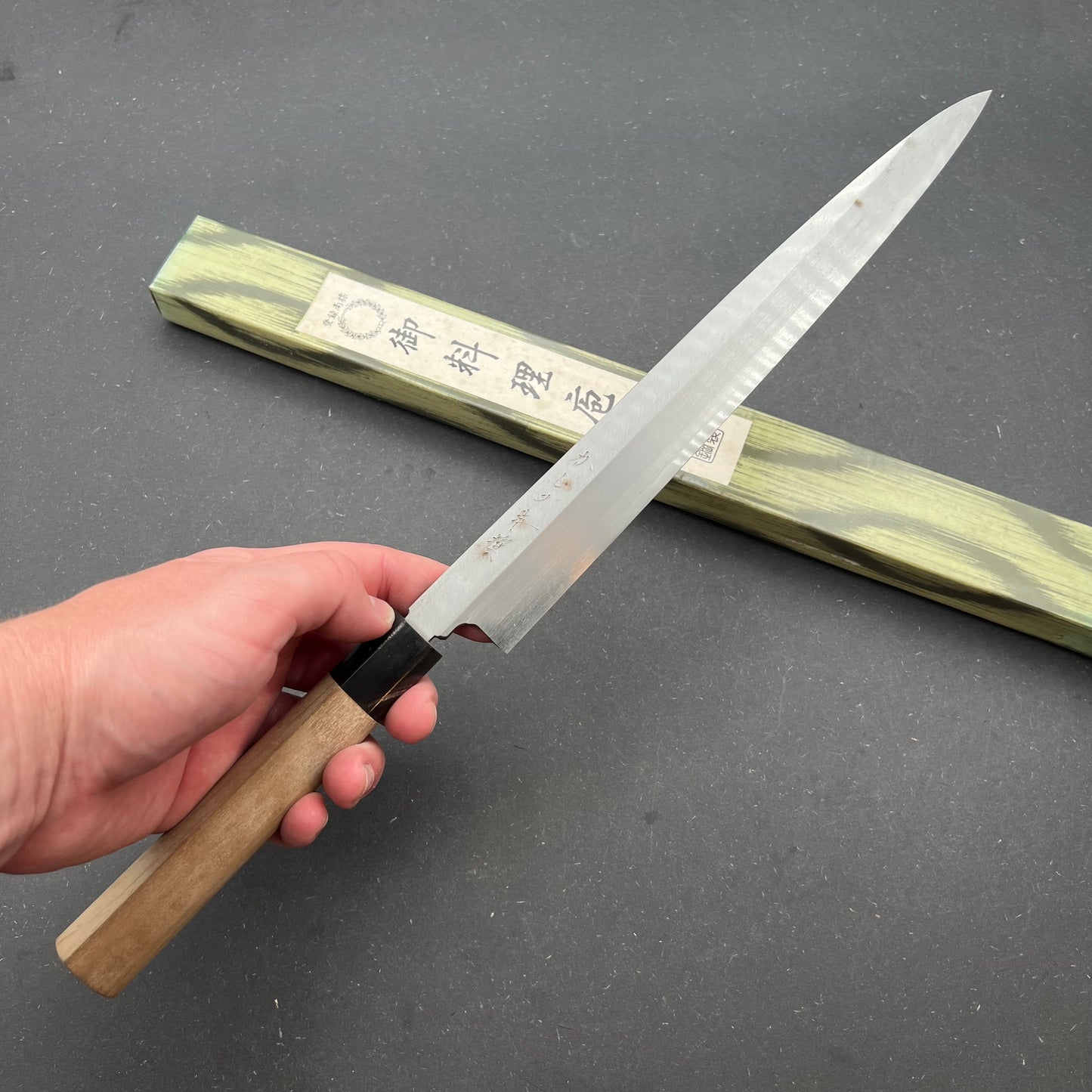 Yanagiba 270mm carbon