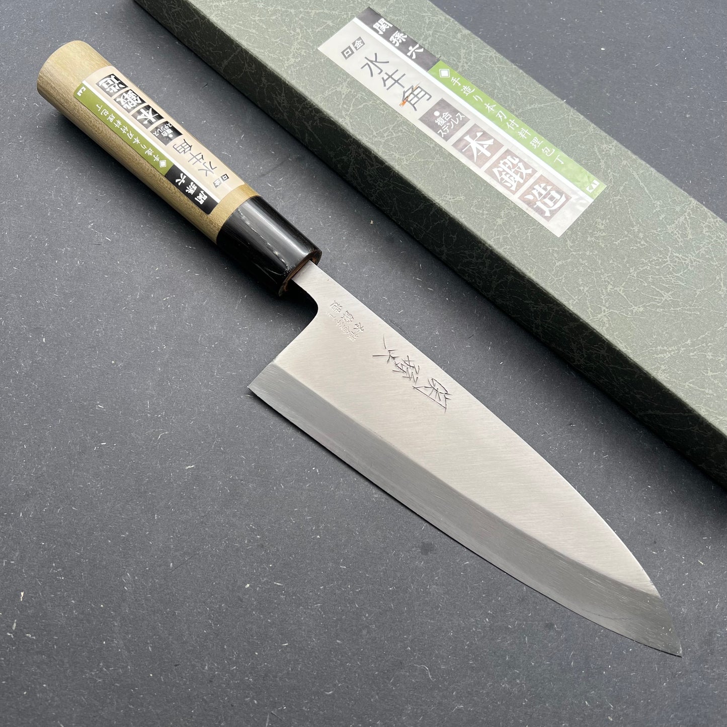 Kai Deba 180mm carbon (horn ferrule)