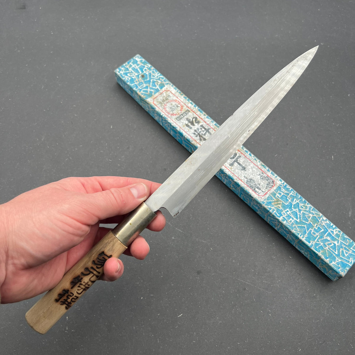 Yanagiba 210mm carbon