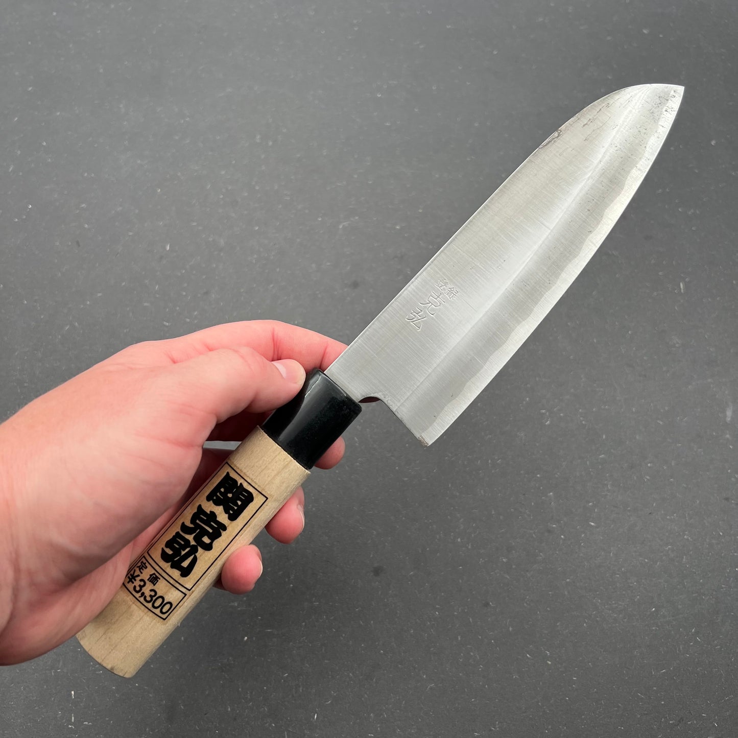 Santoku 175mm carbon