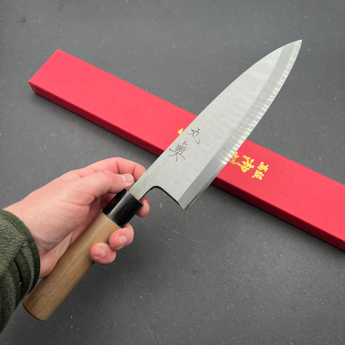 Deba 220mm Carbon
