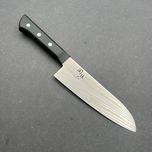 Kai Santoku 170mm rustfri