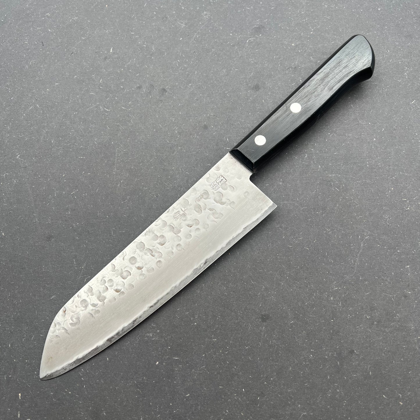 Santoku 170mm carbonkerne