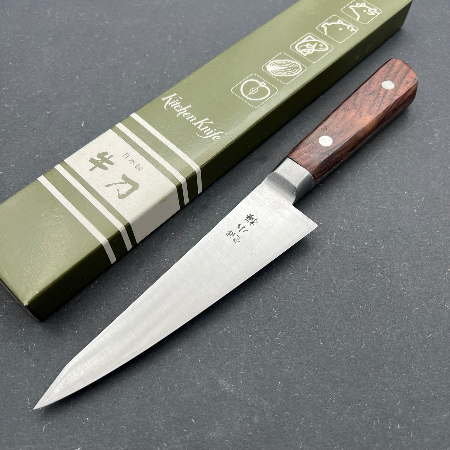 Honesuki 150mm carbon