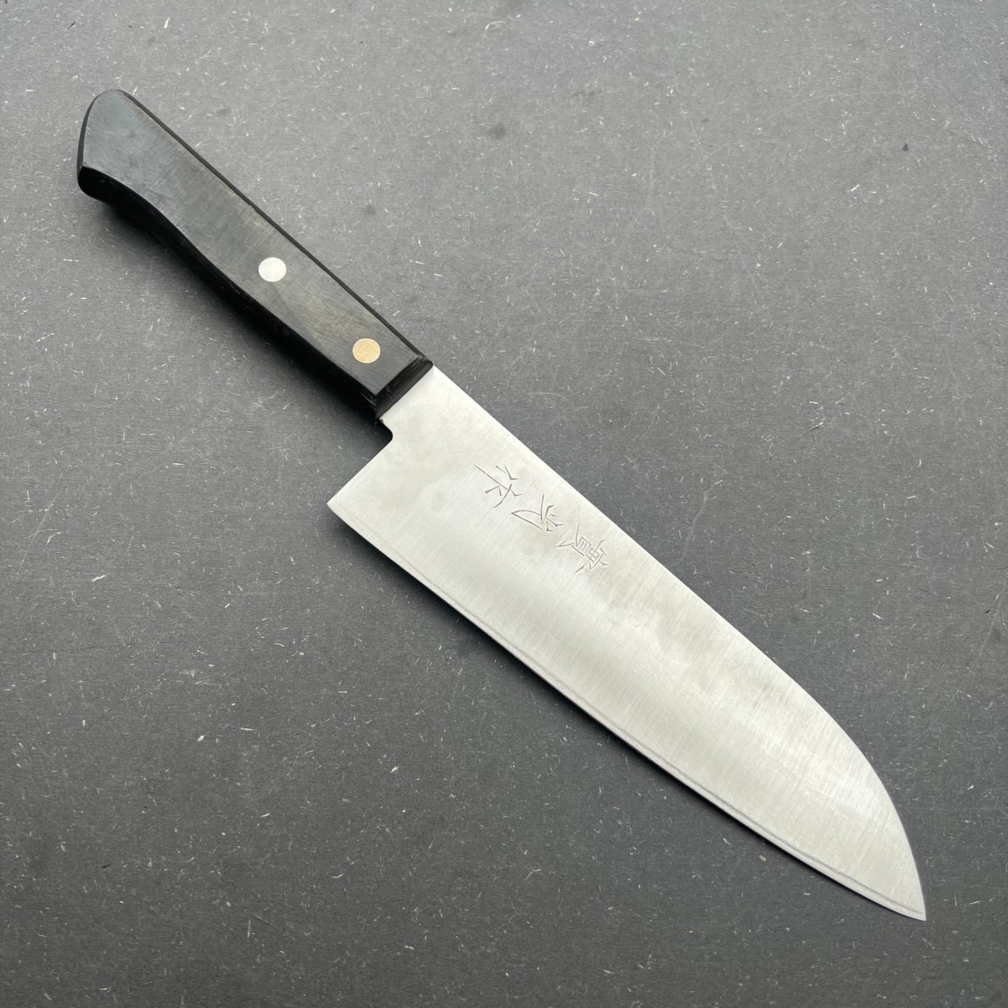 Santoku 170mm carbonkerne