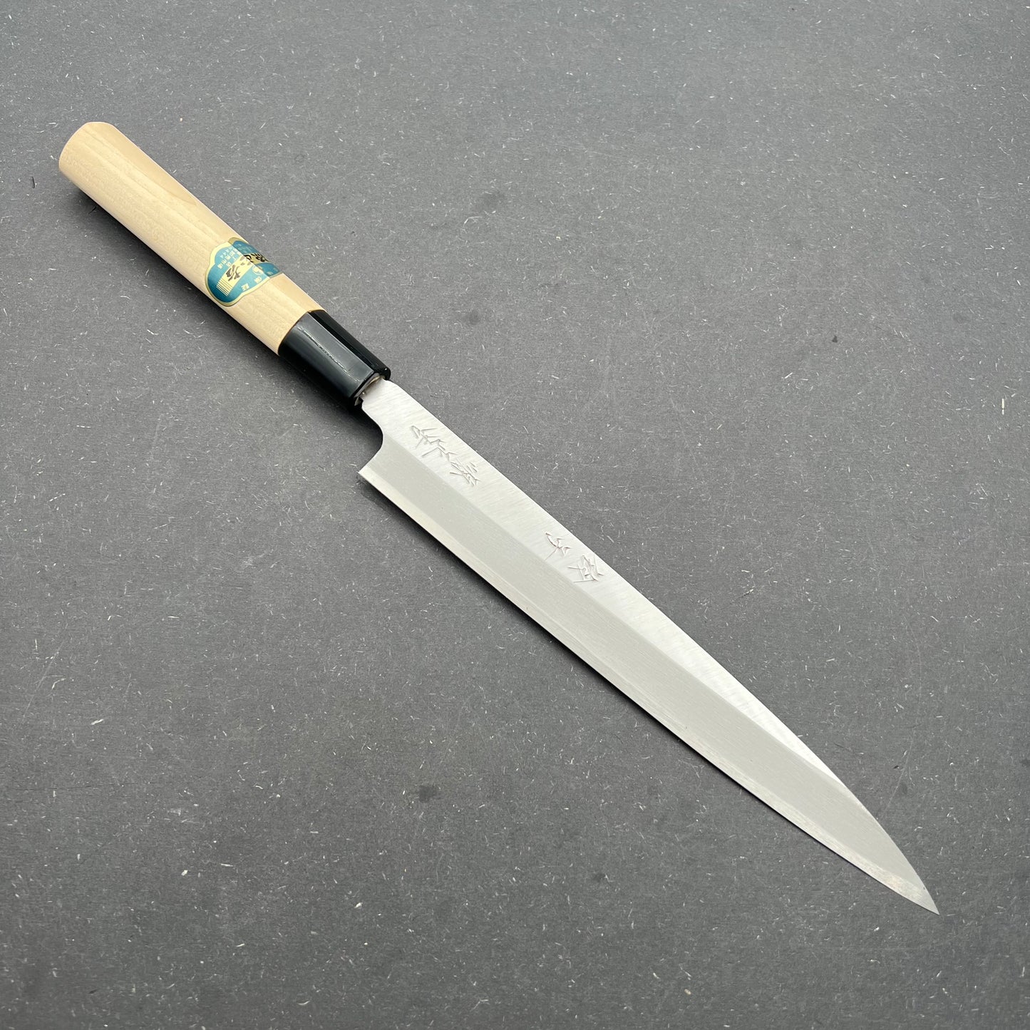 Masayoshi Yanagiba 210mm carbon