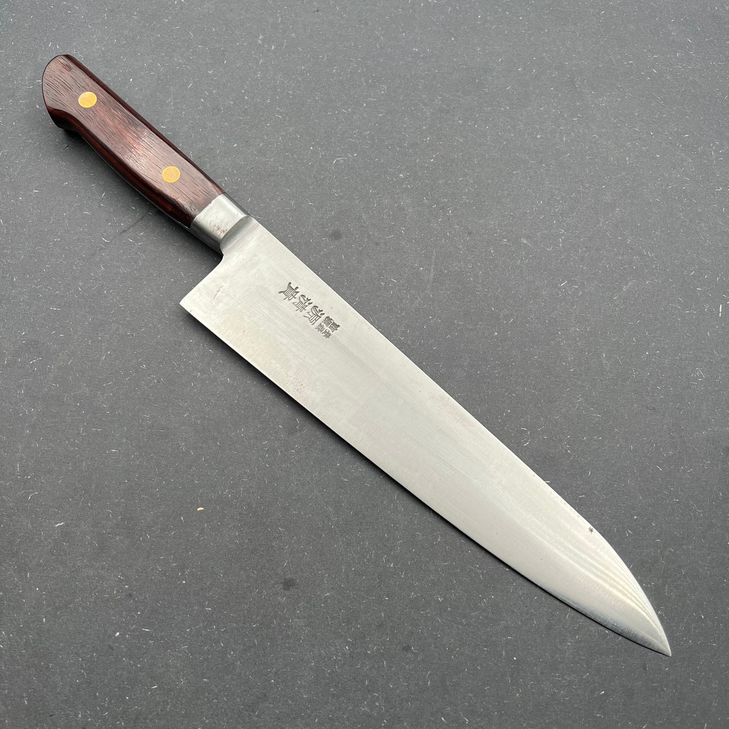 Minamoto no Kiyataki Gyuto 240mm Carbon (workhorse grind)
