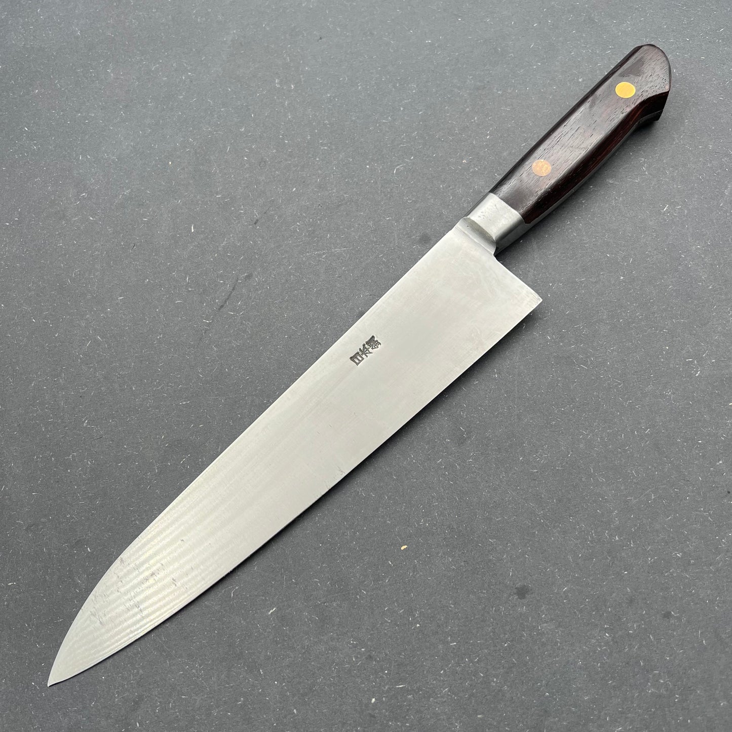 Minamoto no Kiyataki Gyuto 240mm Carbon (workhorse grind)