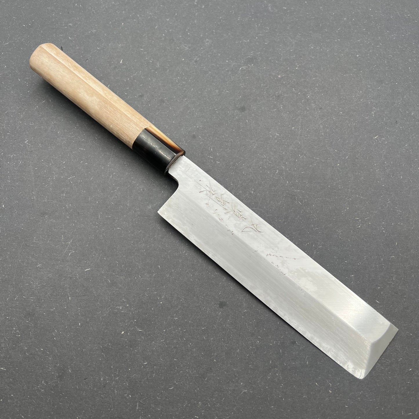 Usuba 175mm carbon