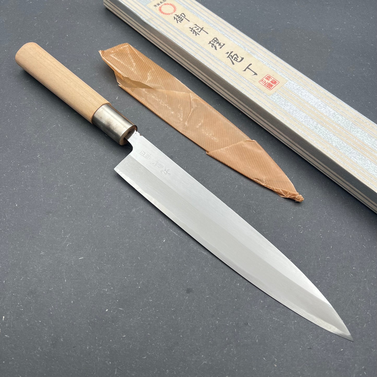 Sakai Miroshi Deba 250mm carbon