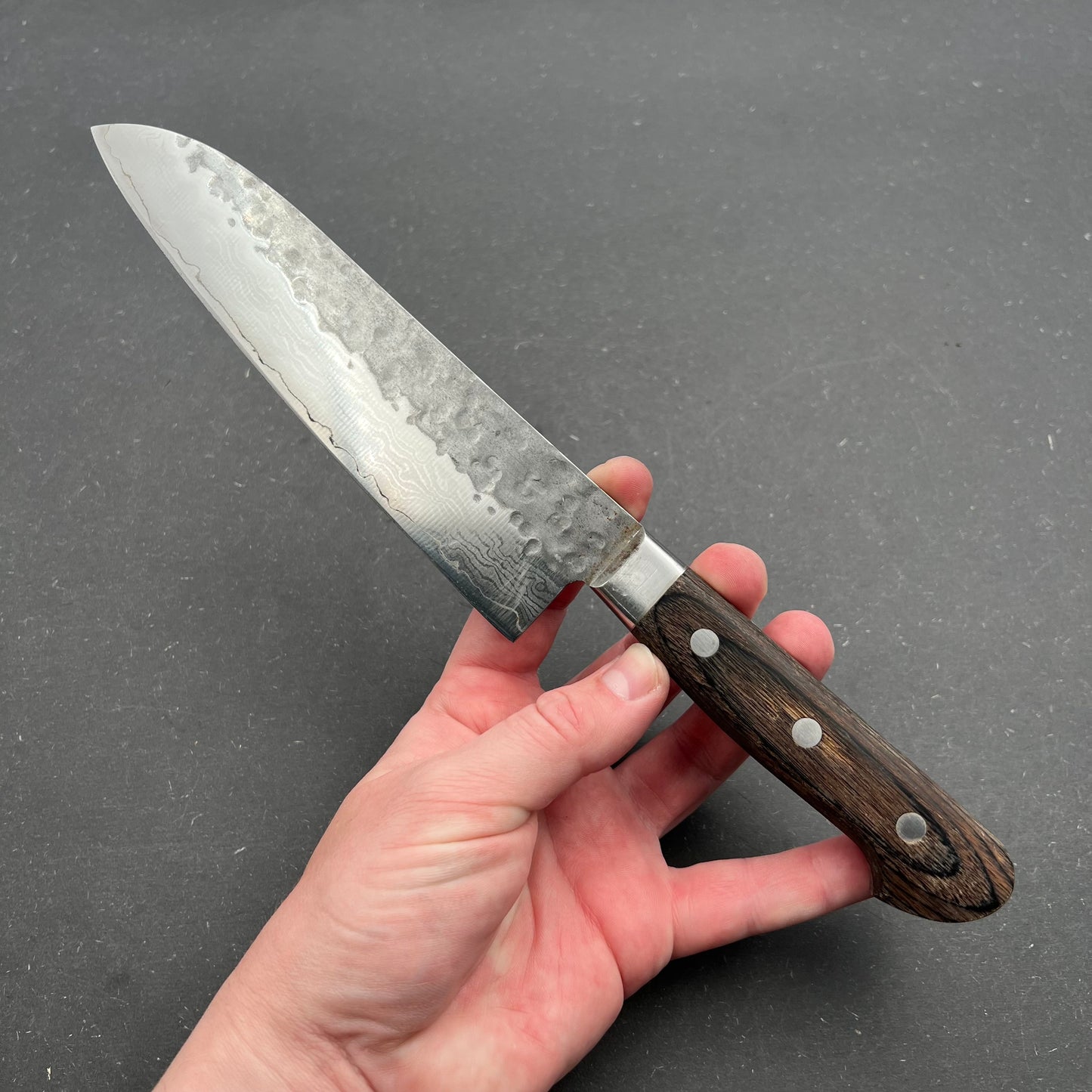 Santoku 190mm Kurouchi Damascus Carbon