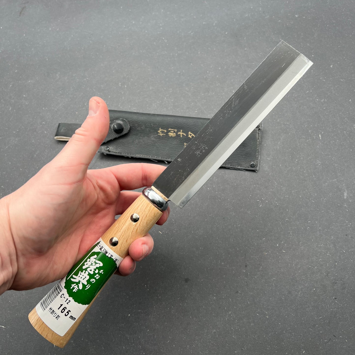 Hatchet 165mm carbon