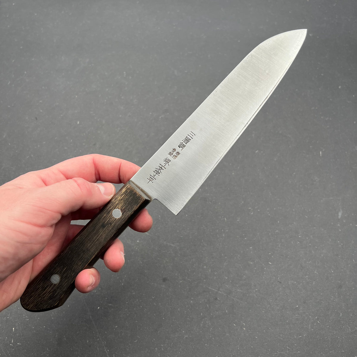 Santoku 180mm carbonkerne