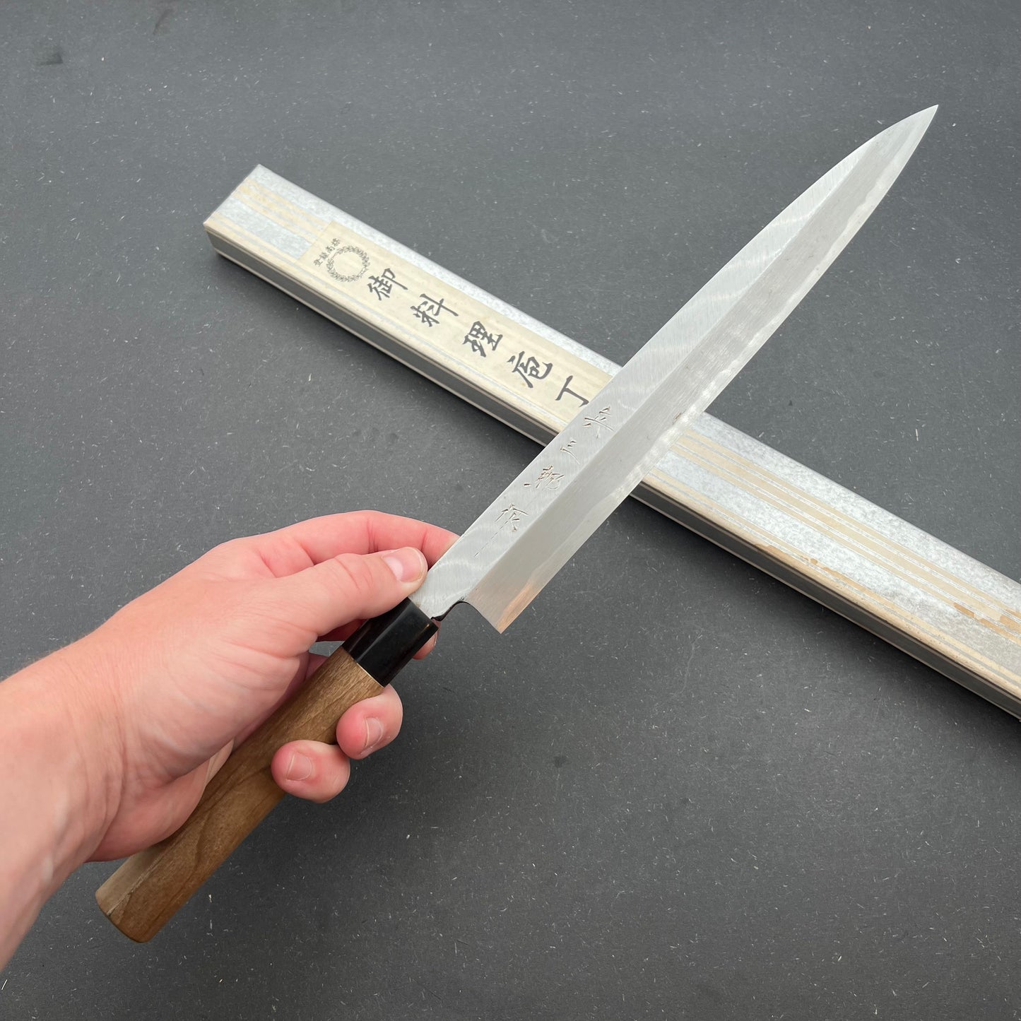 Yanagiba 270mm carbon