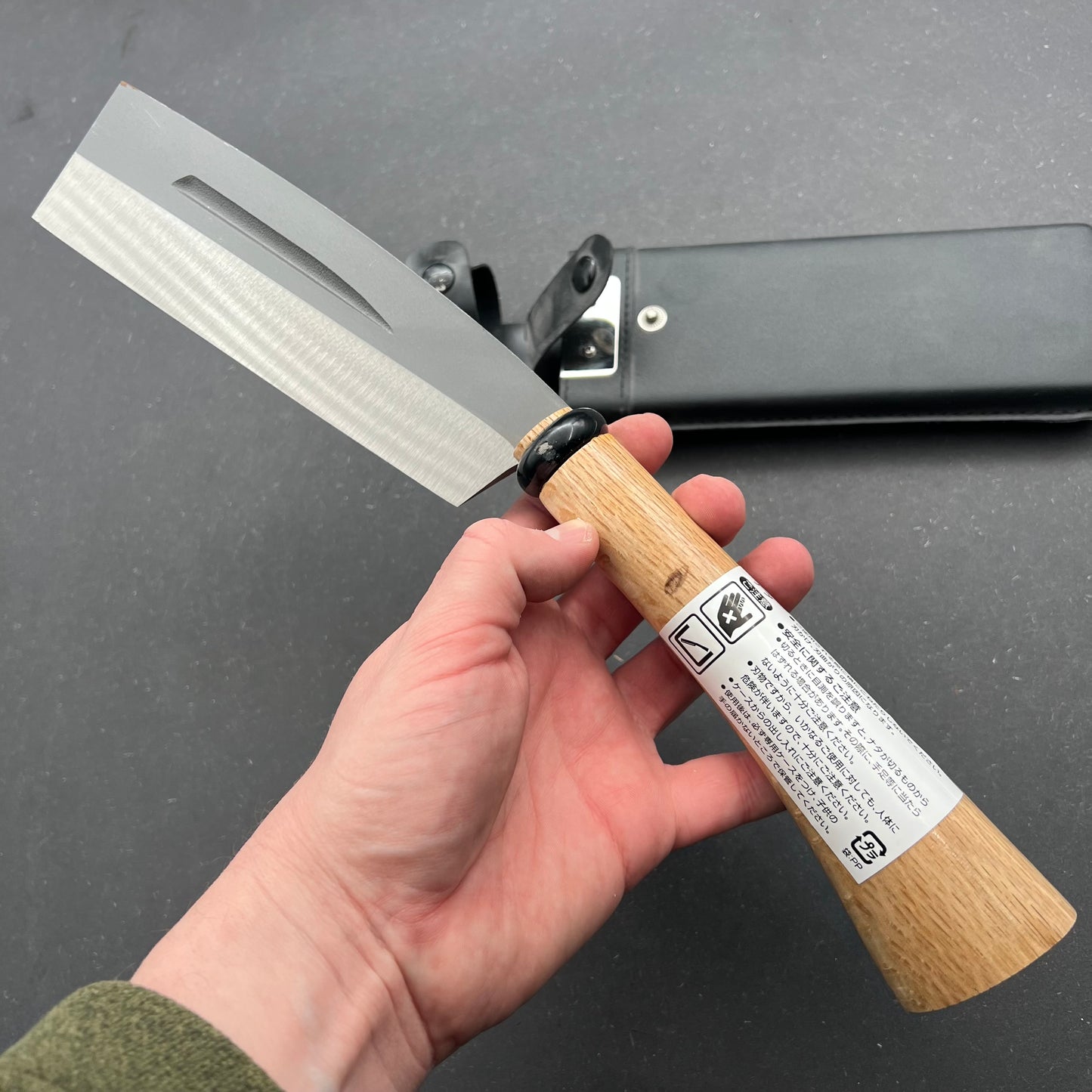 Hatchet 165mm carbon