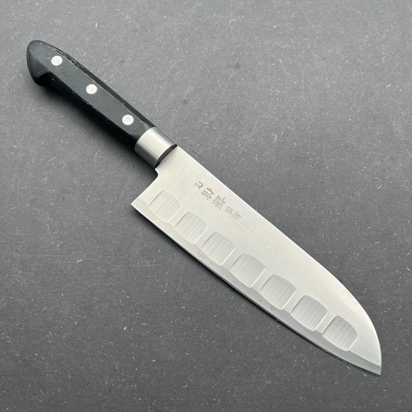 Santoku 175mm rustfri