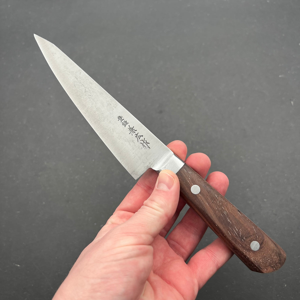 Kanehiro Honesuki 150mm carbon