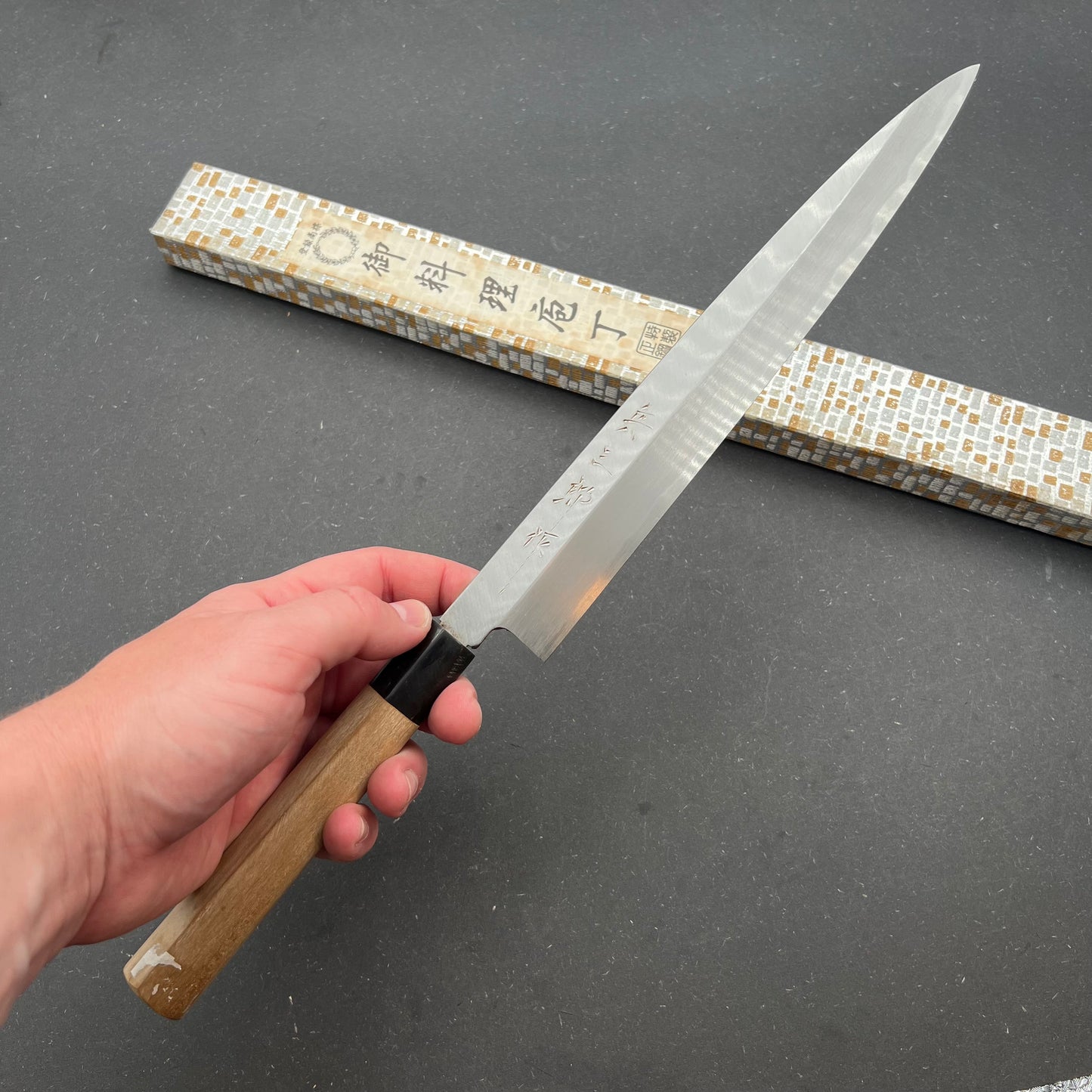 Yanagiba 270mm carbon