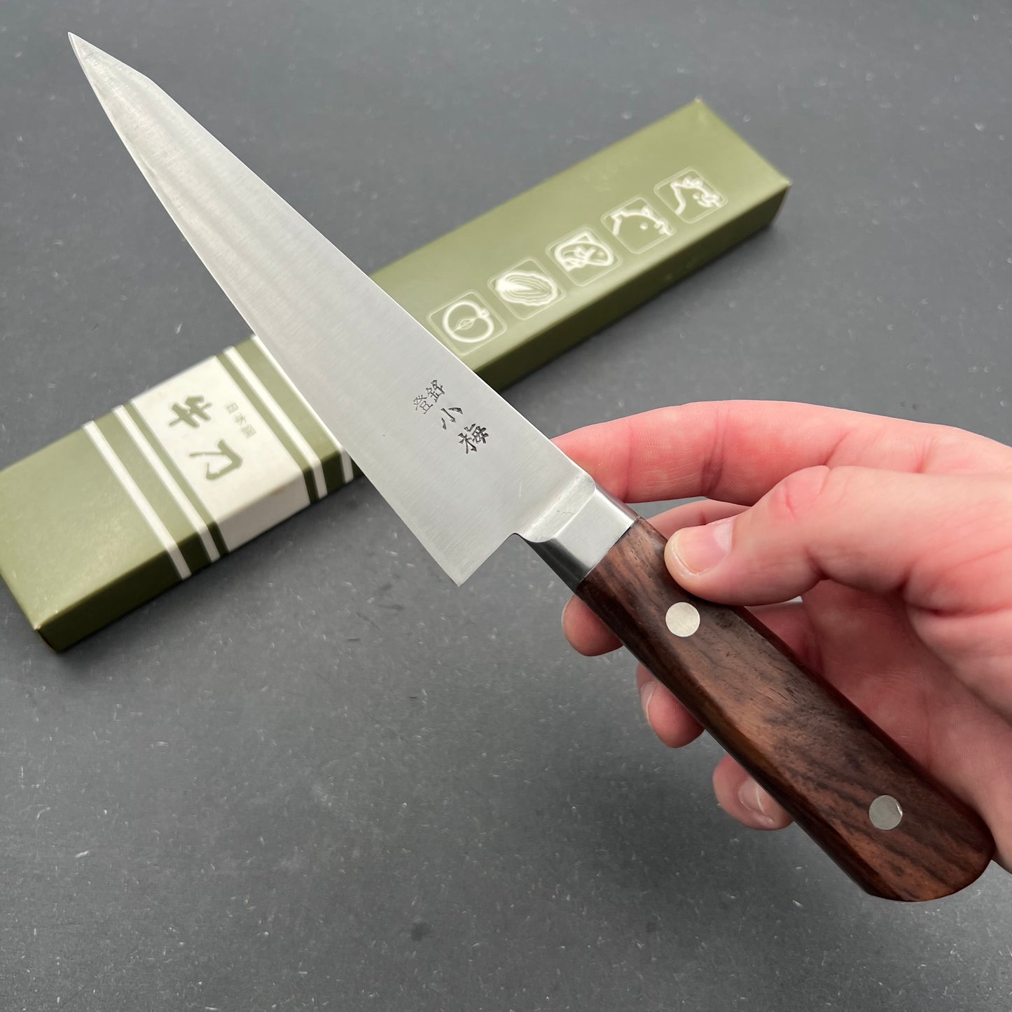 Honesuki 150mm carbon
