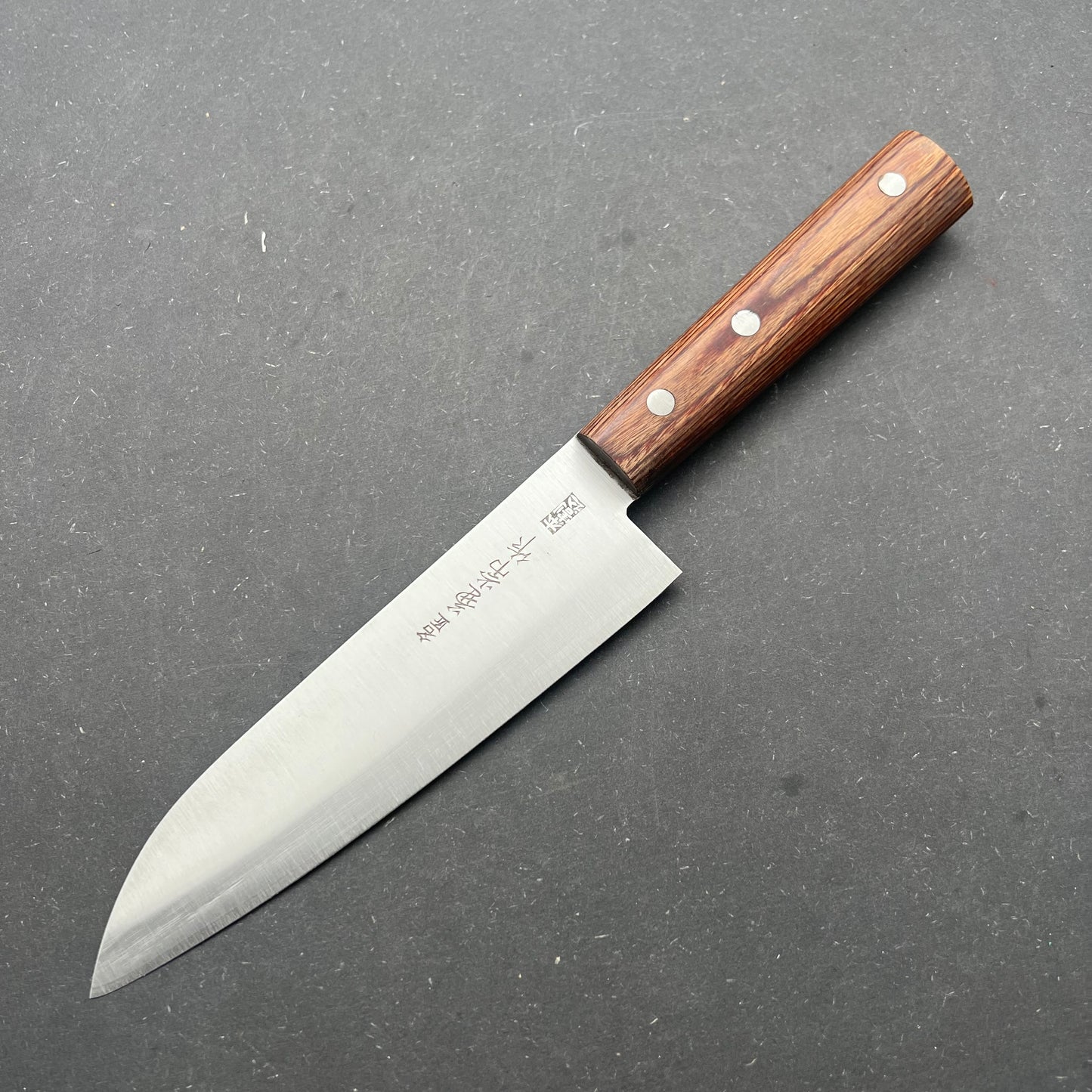 Santoku 170mm carbonkerne