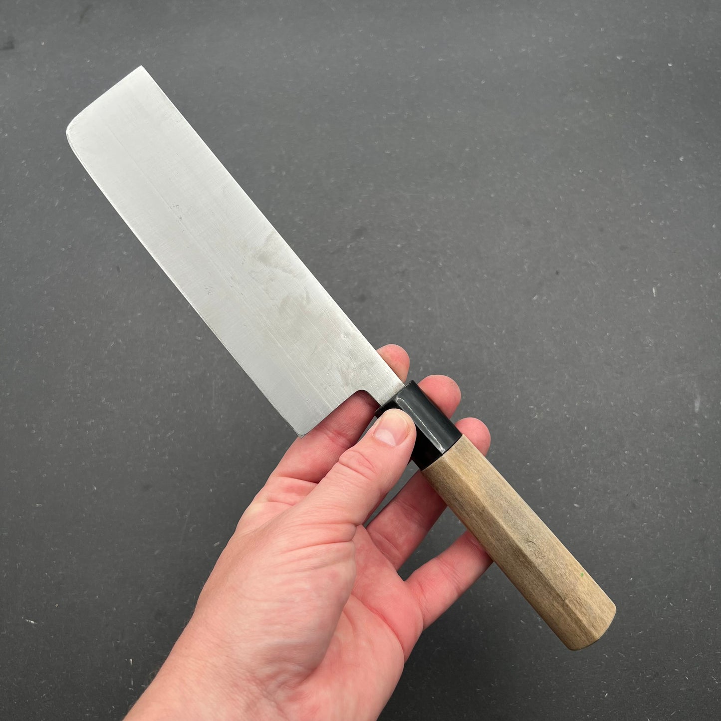 Nakiri 165mm carbonkerne (d skæfte til venstrehåndet)
