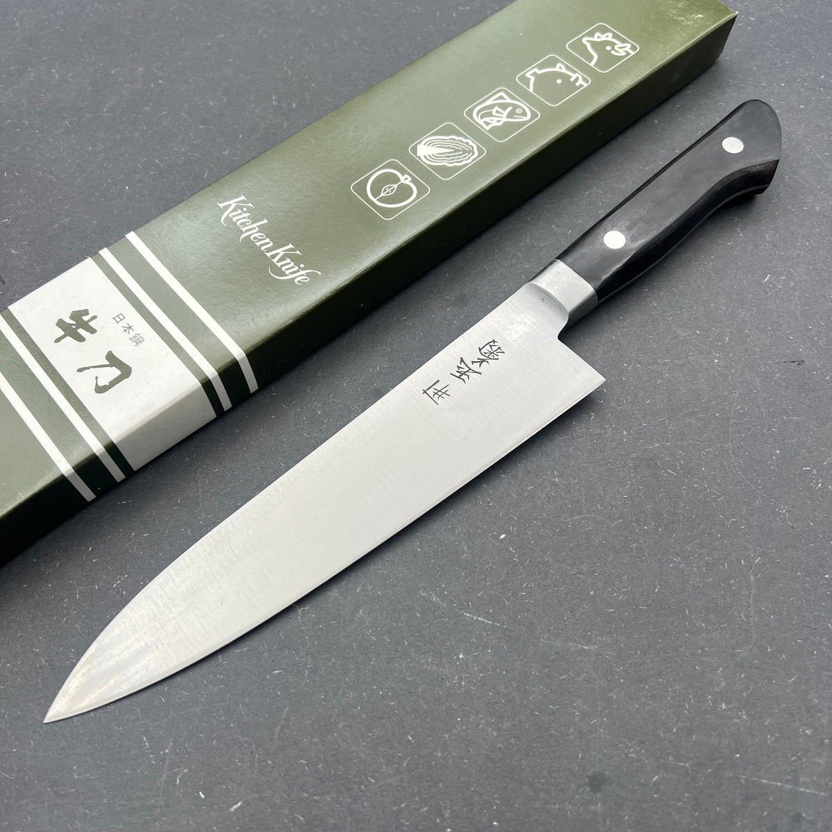 Gyuto 180mm Carbon