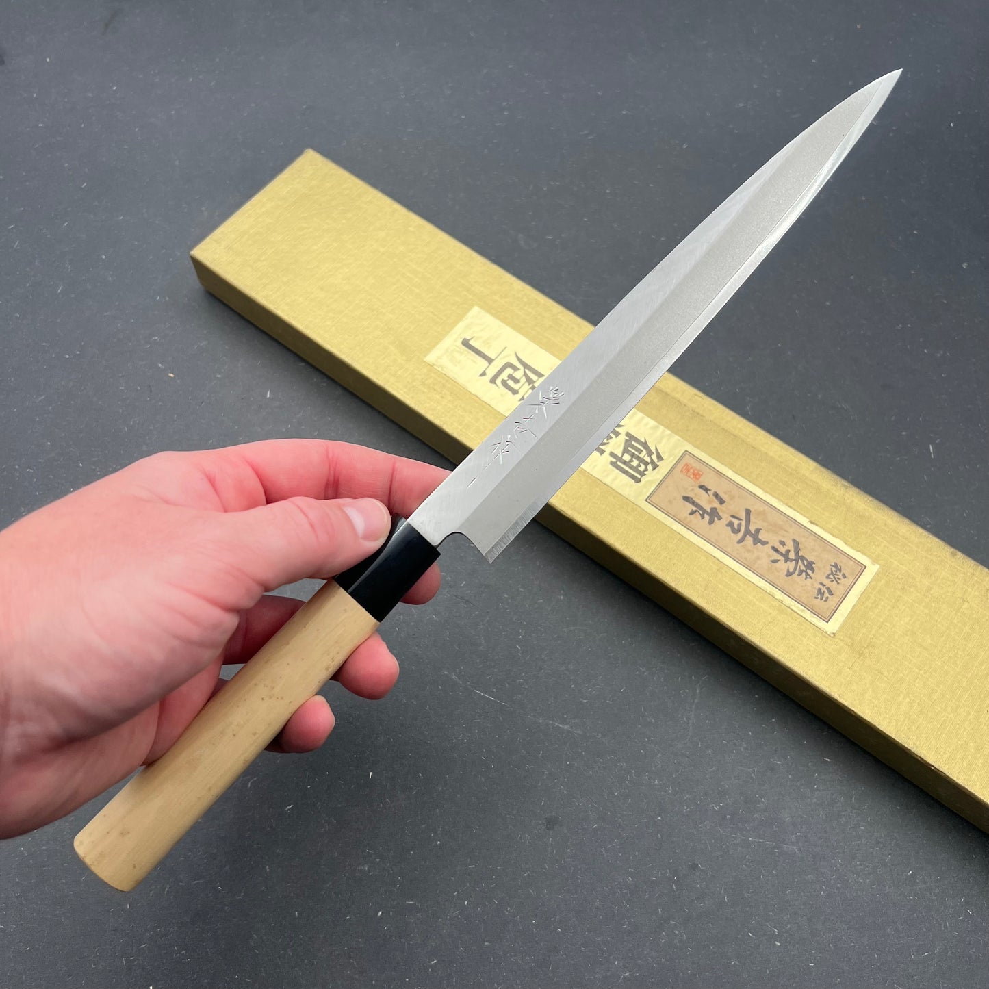 Yanagiba 210mm carbon