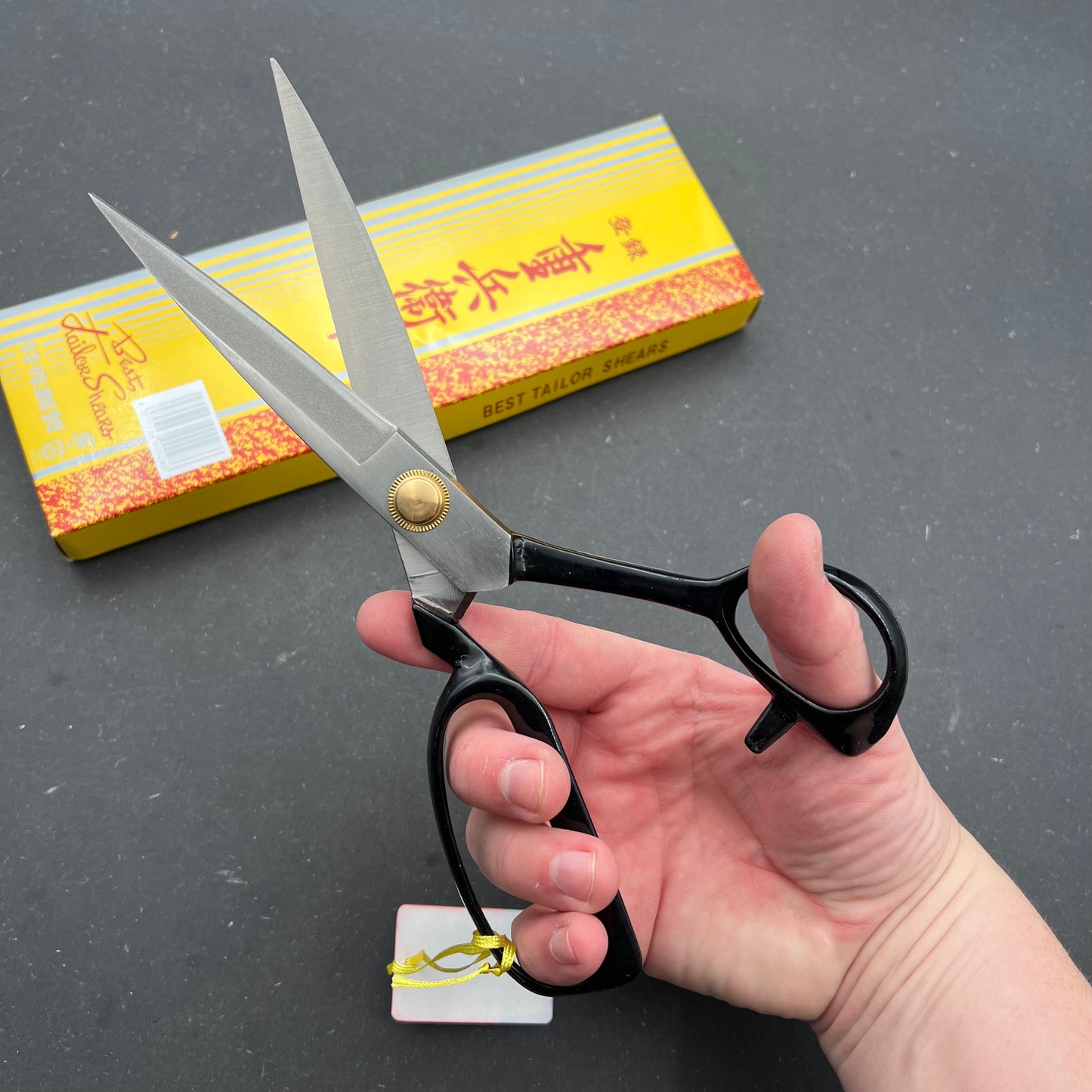Yubei Skræddersaks 240mm carbon