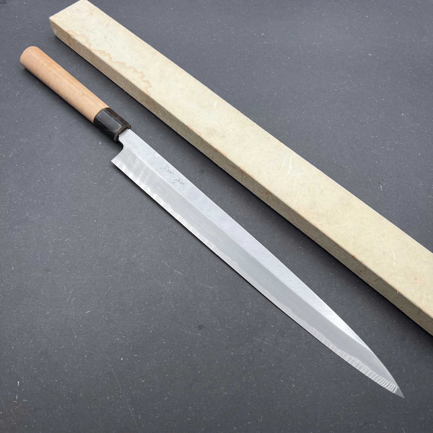 Yanagiba 330mm carbon